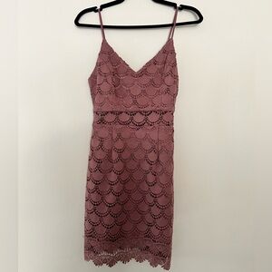 Bloomingdale’s Aqua mauve crochet/lace cocktail dress size M